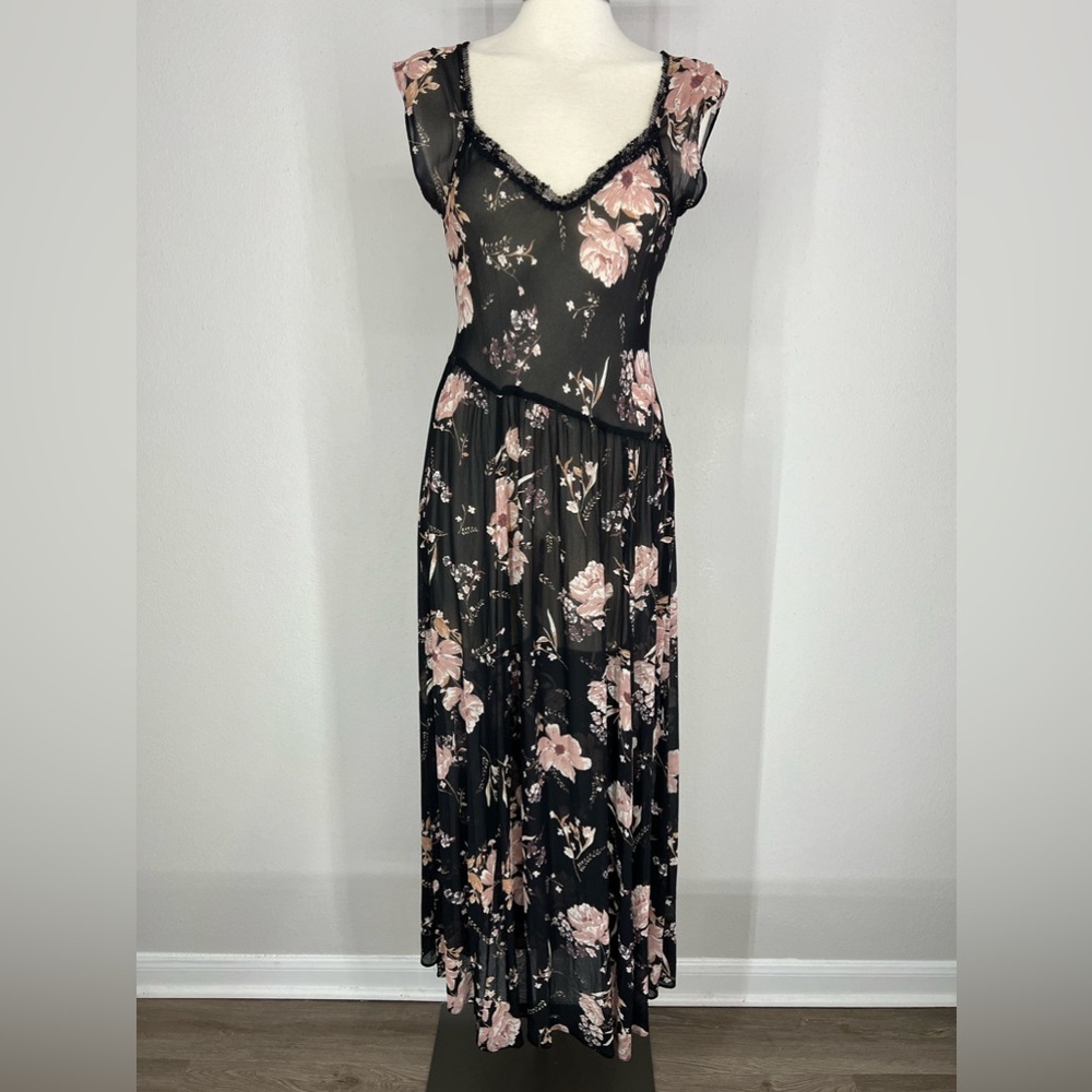 Kimchi Blue Long Floral Dress Size M